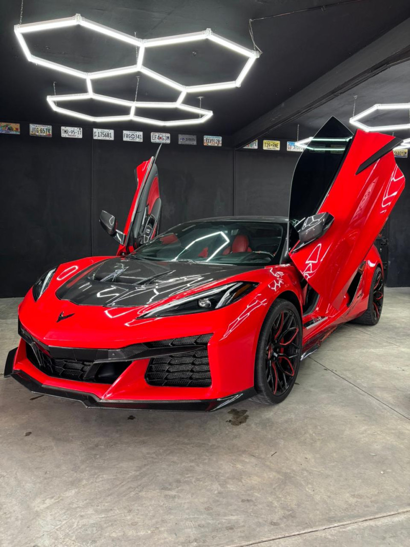 Chevrolet Corvette Z06 75 Aniversario