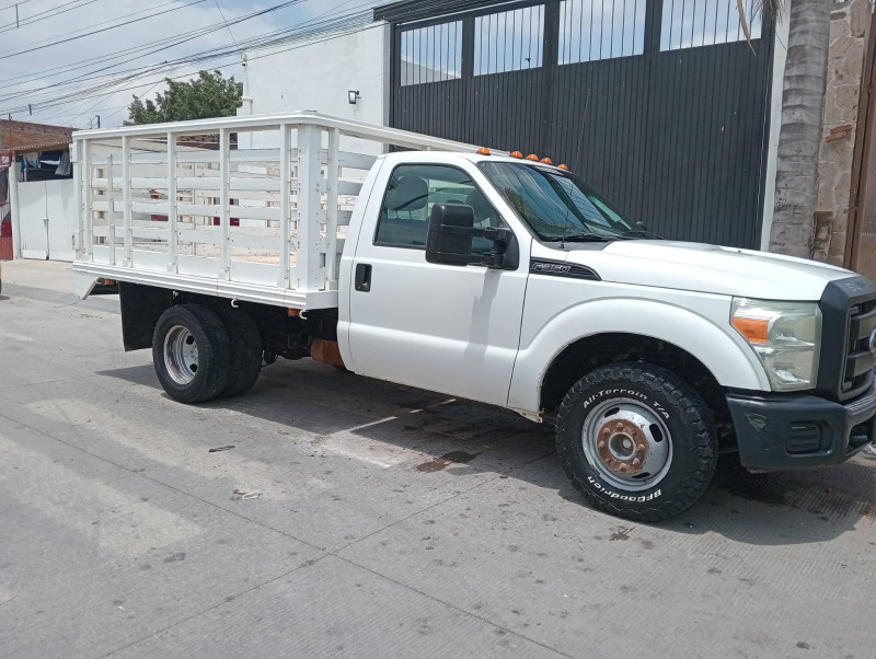 Ford F-350 Super Duty