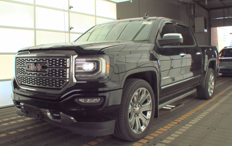 GMC Sierra Denali 4x4 6.2