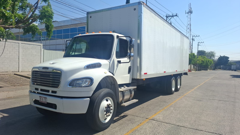 Freightliner M2 Torton