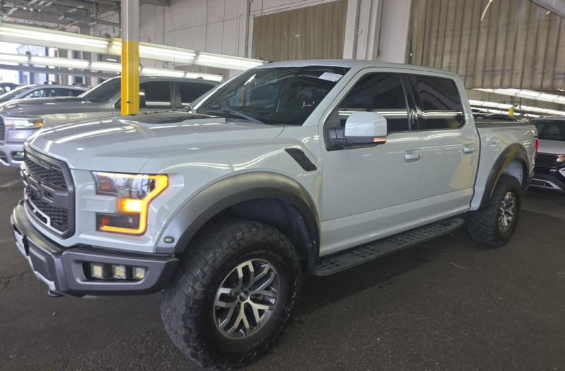 Ford Raptor SVT